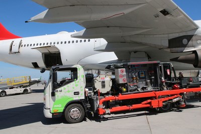 Getac F110 rugged tablet powers İGA Airport Fuel Services’ state-of-the-art automated aircraft refuelling system at Istanbul Airport, the world’s largest airport. (PRNewsfoto/Getac)