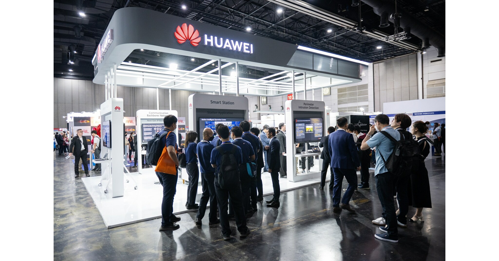Huawei Showcased Future Railway Smart Solutions at Asia Pacific Rail 2023
